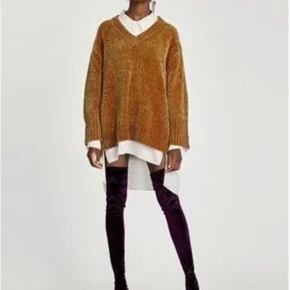 Zara Gold Oversized Chunky Knit Long Sleeve V Neck Sweater, Size Medium - Picture 2 of 7